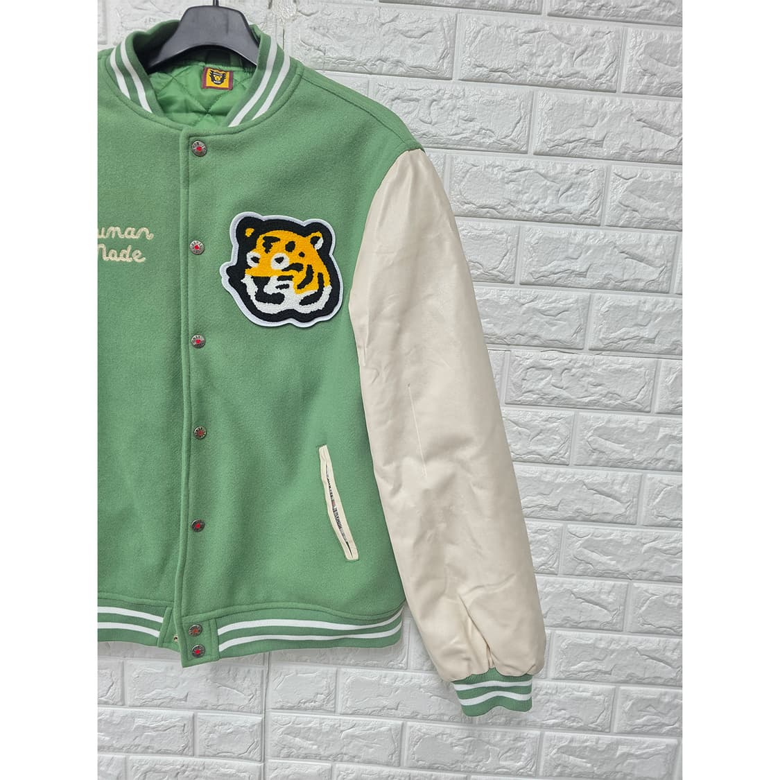 휴먼메이드 타이거 핫도그 바시티 자켓 2XL 상품이미지3