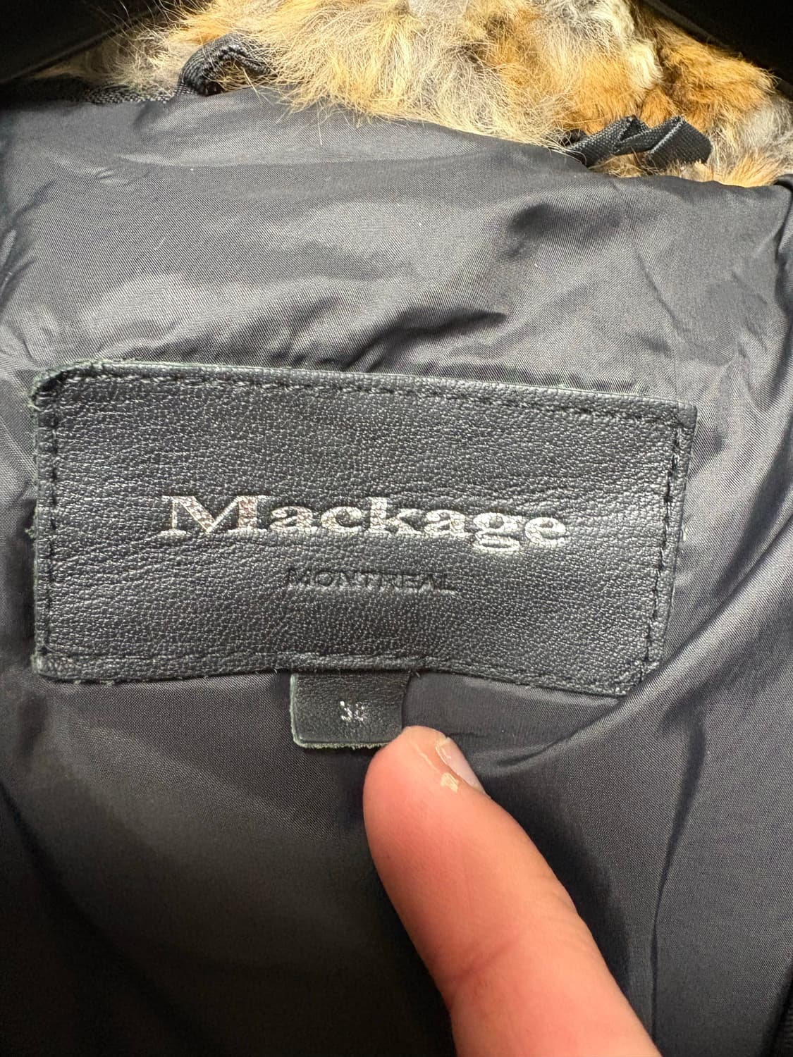 맥케이지 딕슨 38사이즈 브라운퍼 판매합니다 상품이미지5