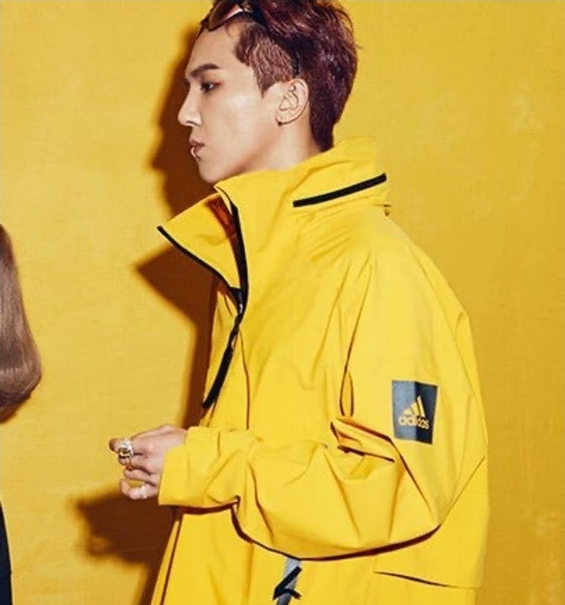 아디다스 x 송민호 마이쉘터 레인
바람막이 자켓 L size 상품이미지10