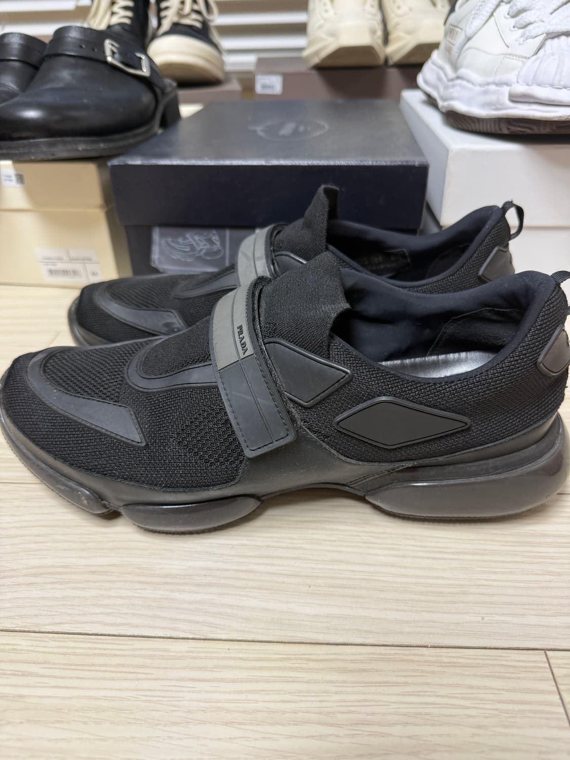 프라다 클라우드버스트 10.5UK 상품이미지1