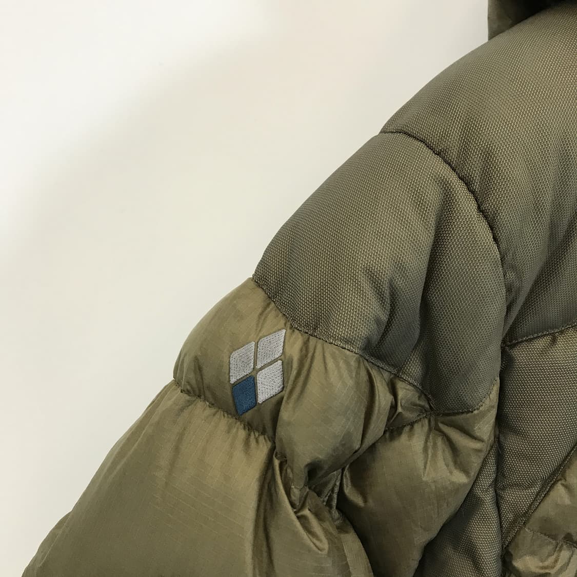 몽벨 800필 대장급 구스다운 [100] 상품이미지3