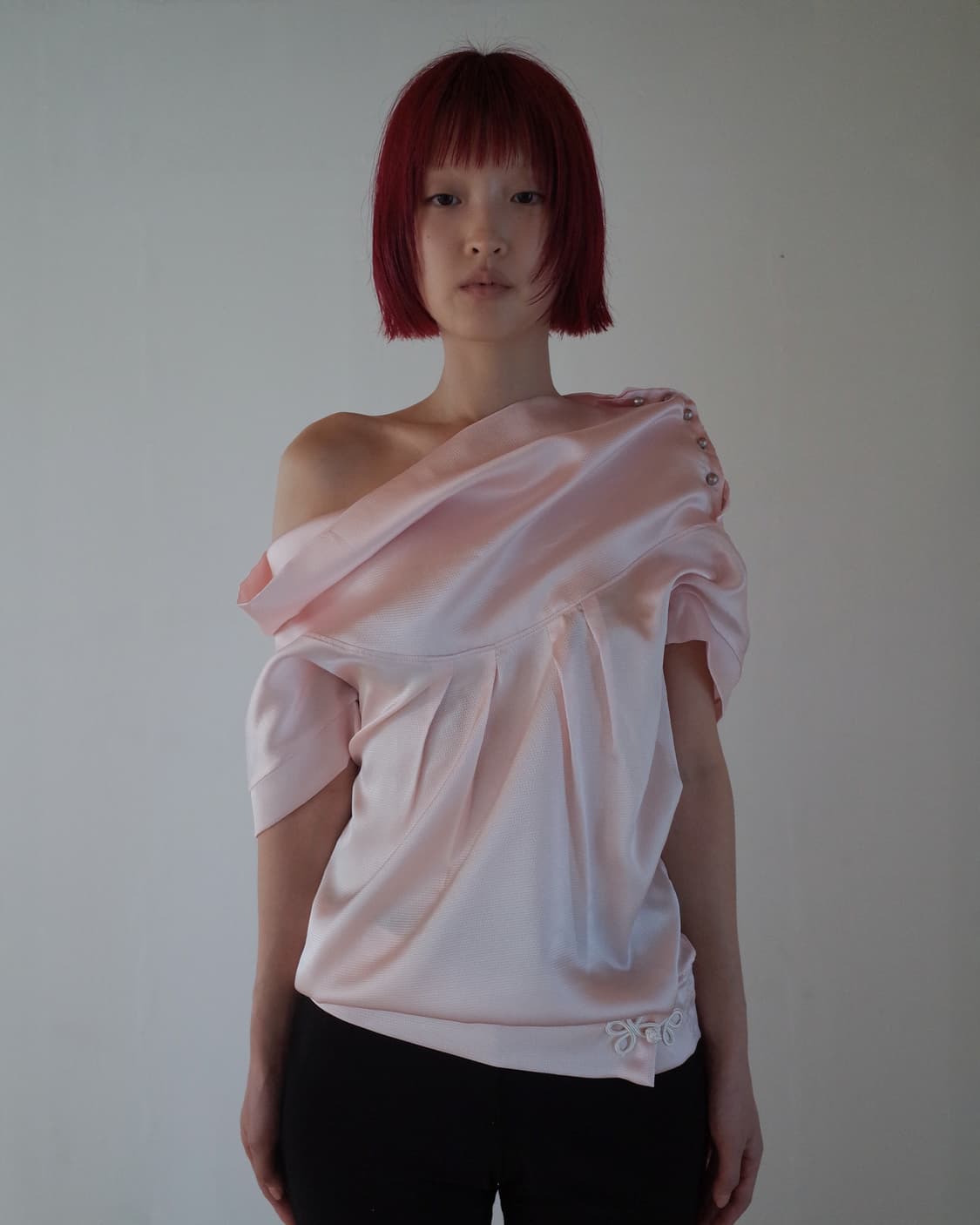 하우스므세 OFF-SHOULDER BLOUSE pink 상품이미지1