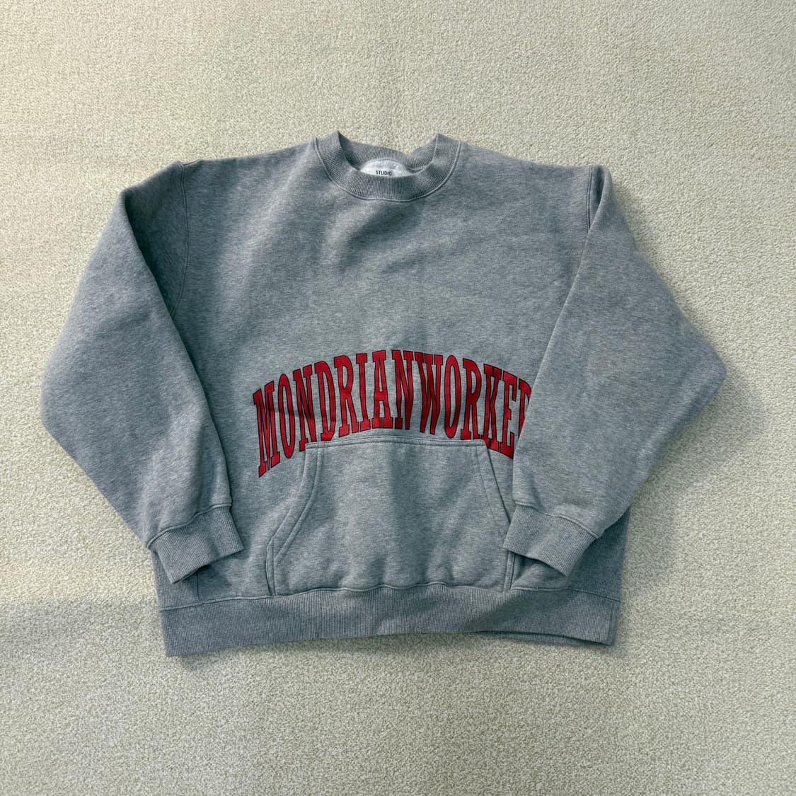 F 스튜디오톰보이 여성 오버핏 맨투맨 0210T 상품이미지1