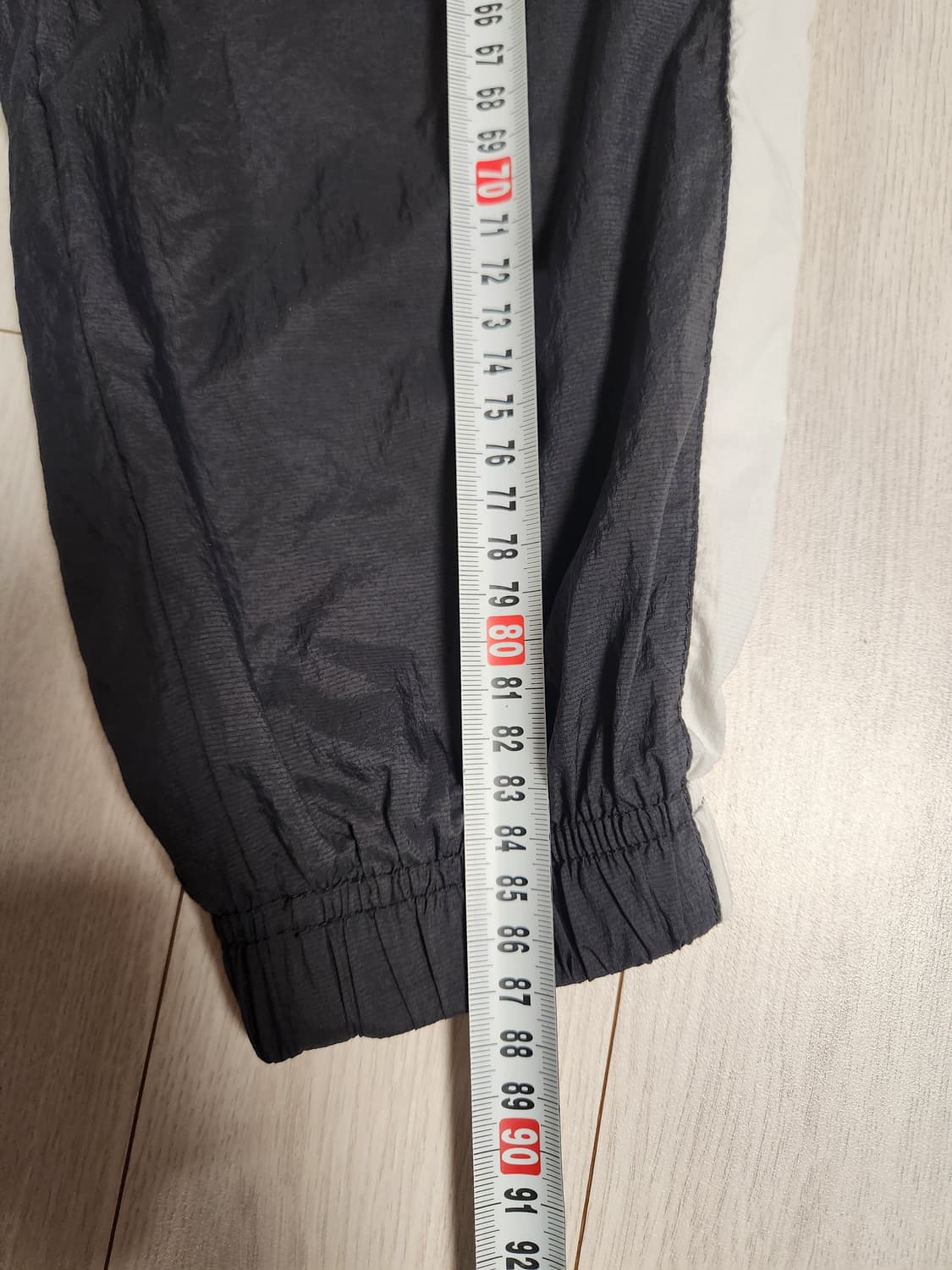 나이키 우먼스 우븐 트레이닝 조거팬츠 사이즈s

여러 중고사이트에도 같이 상품이미지3