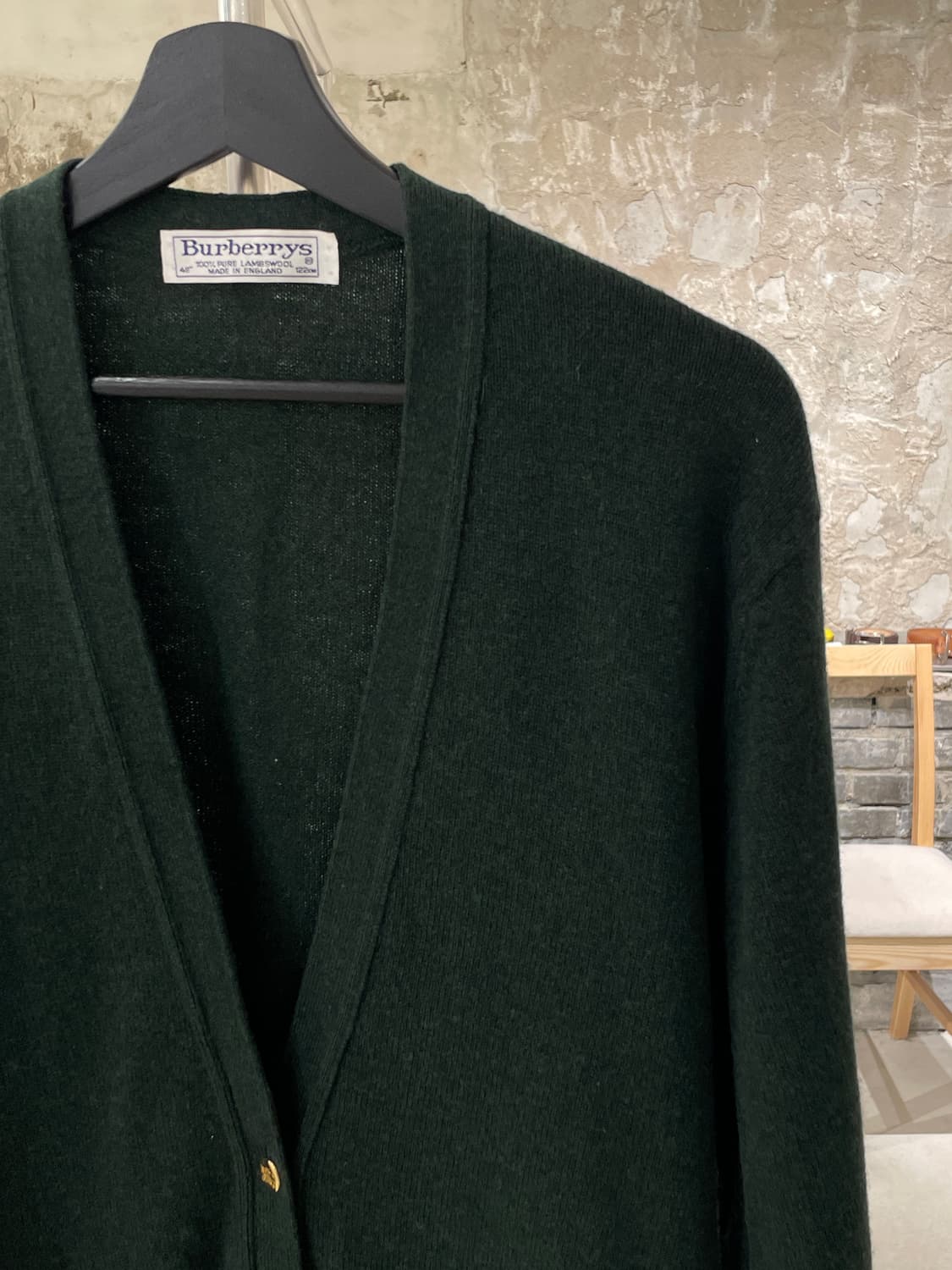 버버리 딥 그린 금장 버튼 울 가디건 상품이미지3
