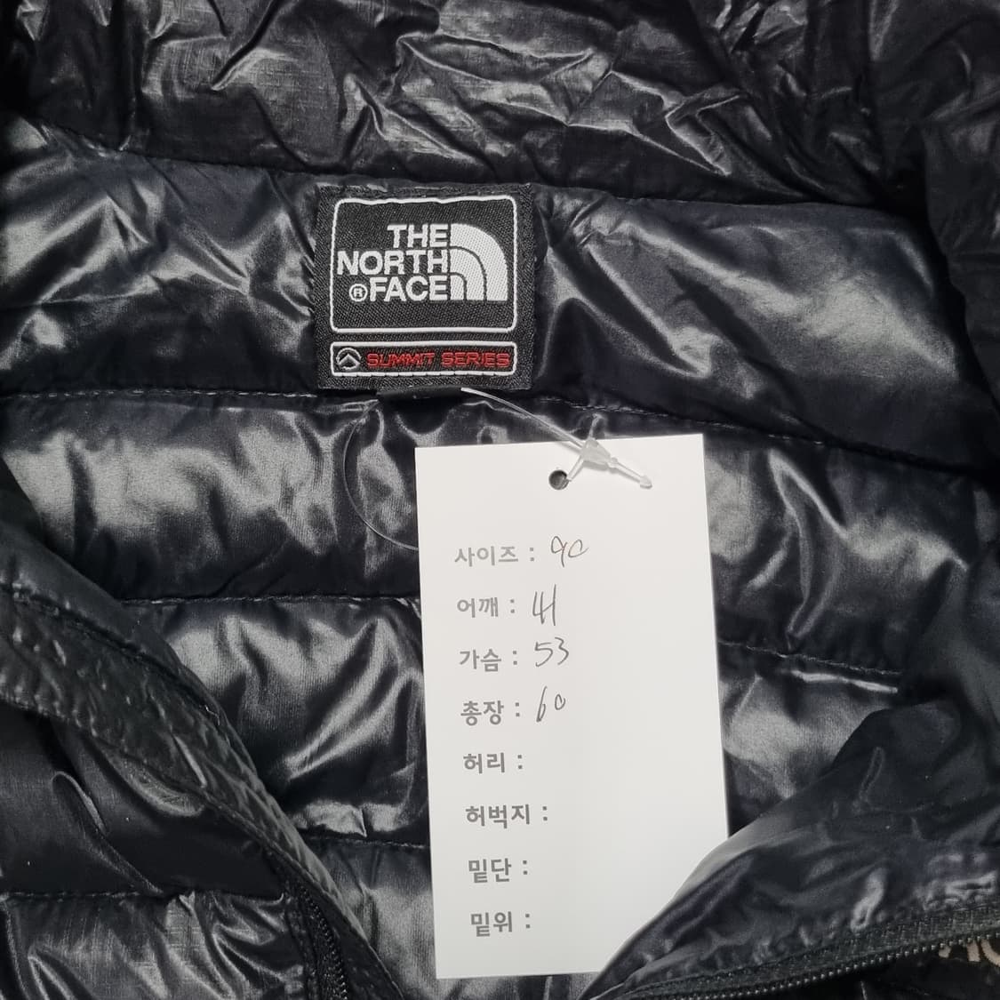 노스페이스 경량패딩  상품이미지3