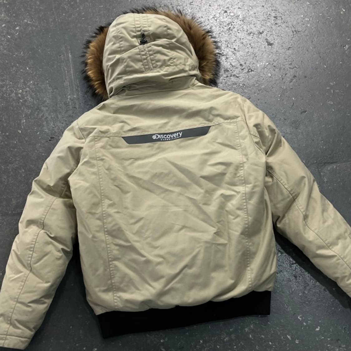 100 디스커버리 패트롤 숏 패딩  상품이미지5
