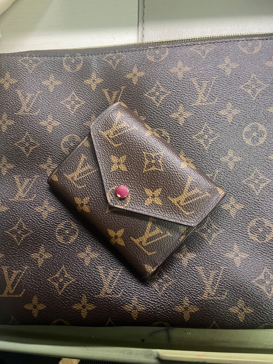 루이비통 클러치 에튀보야주 코인지갑 세트 상품이미지2