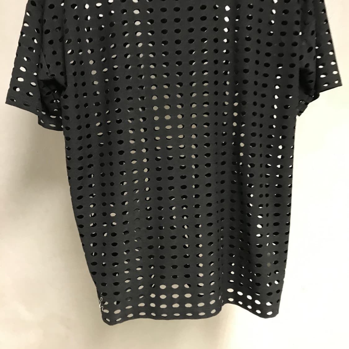 알렉산더왕 펀칭 블랙 반팔 티셔츠 XS(W) 상품이미지3