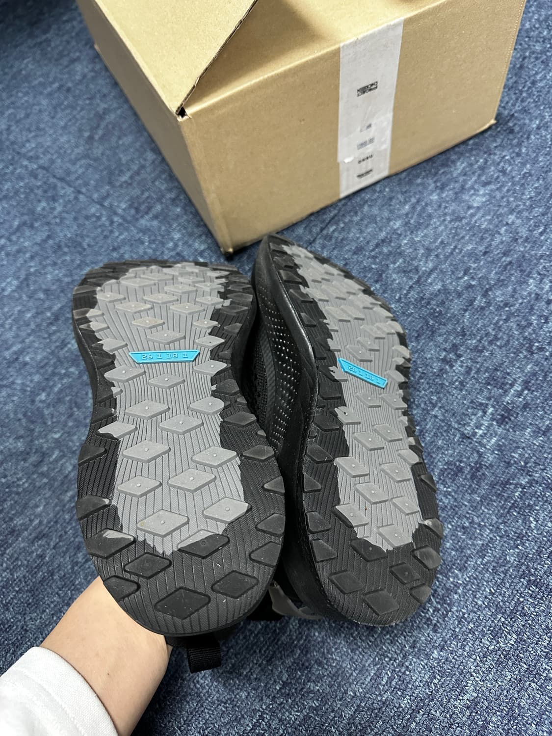 자라 zara 남성 러닝화 스니커즈 41사이즈 상품이미지4