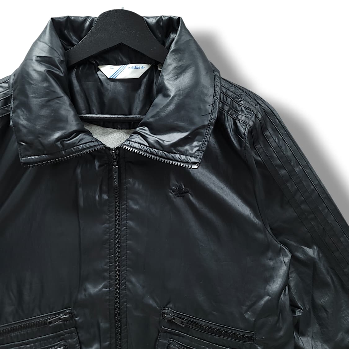 [100] 아디다스 파이어버드 올 블랙 유광 유틸리티 집업 자켓 상품이미지3