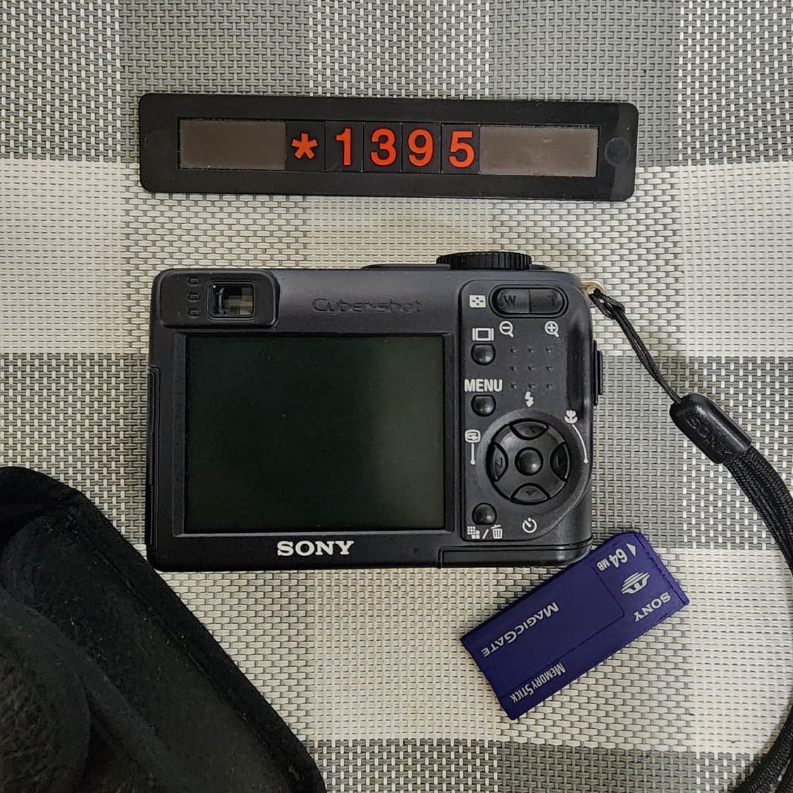 소니 사이버샷 DSC-W1 디지털카메라 케이스포함 상품이미지3