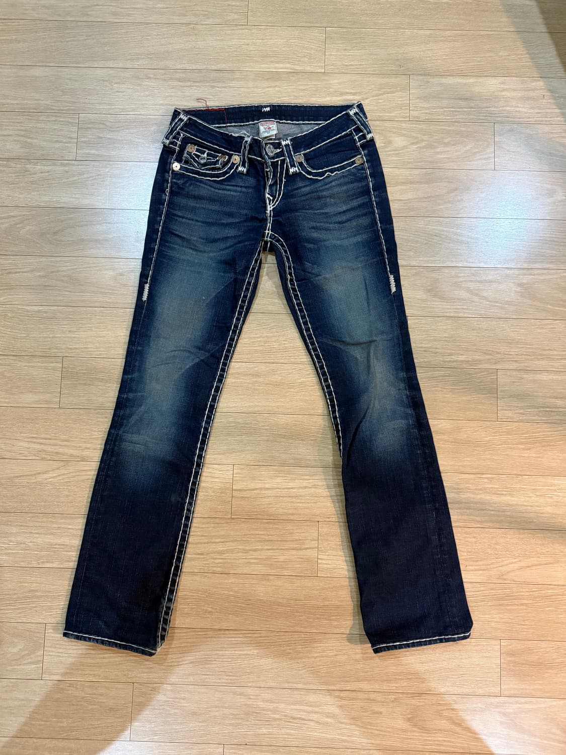 트루릴리젼 부츠컷 데님 팝니다 상품이미지1