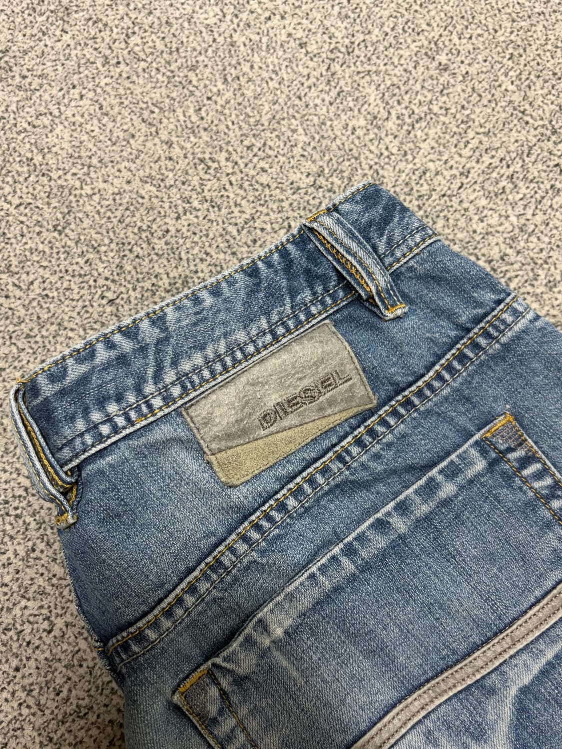 디젤 메이드 인 이태리 빈티지 워싱 데님 팬츠 상품이미지3