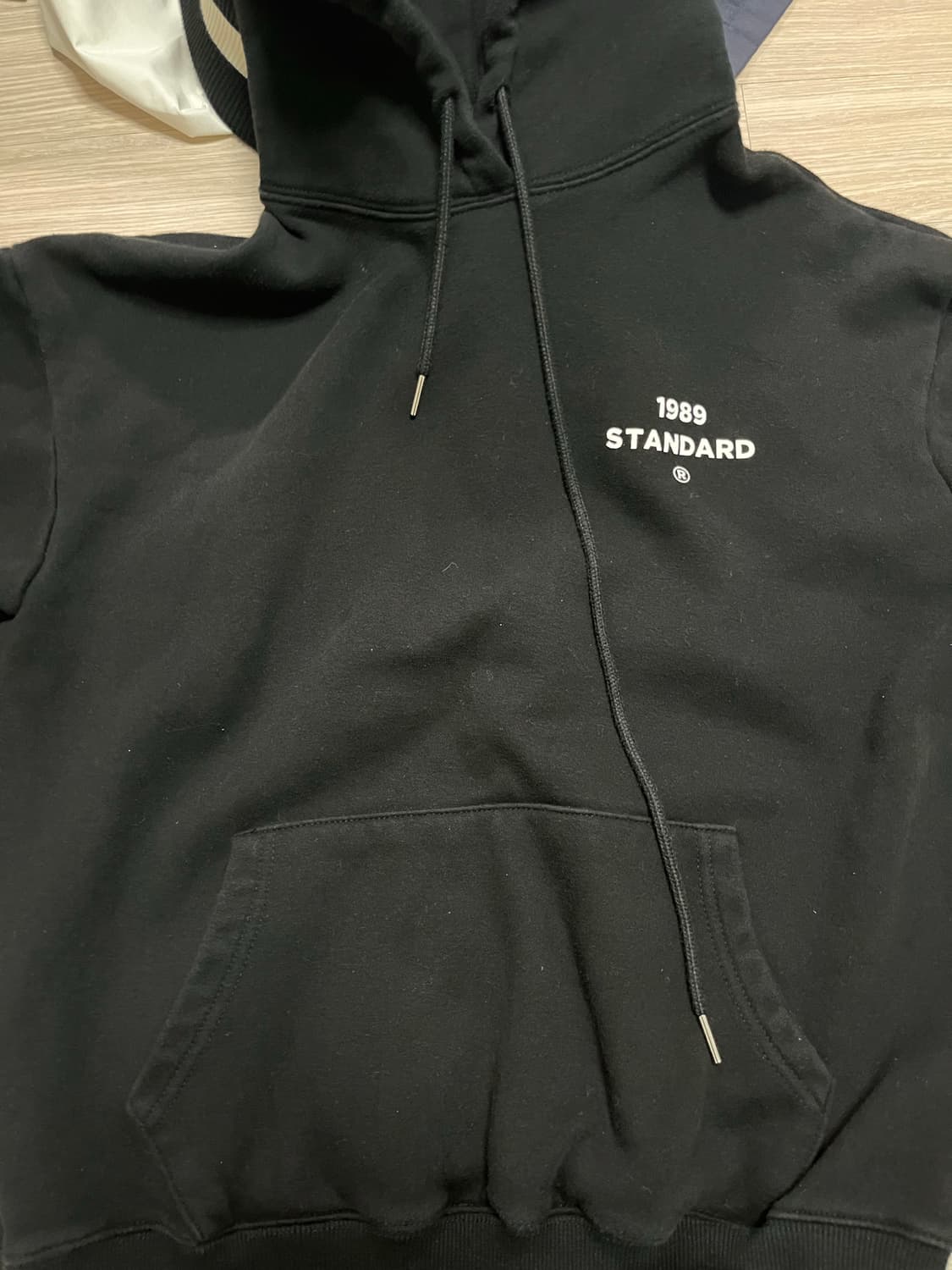 1989 스탠다드 후드티 상품이미지2