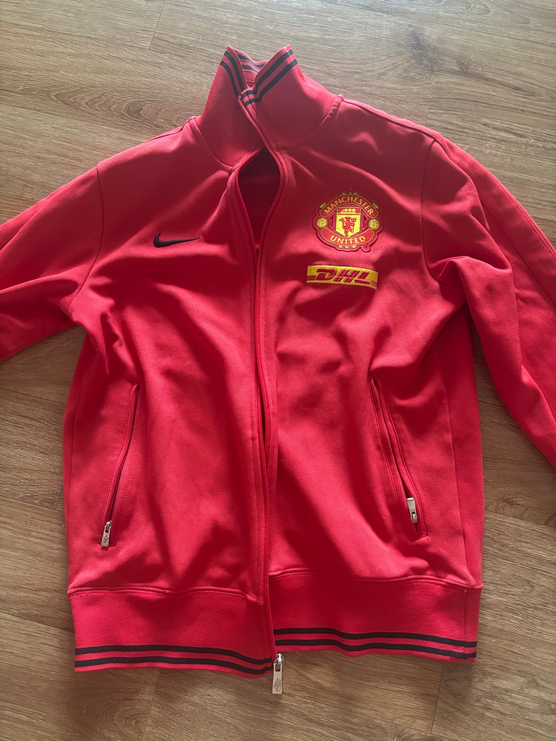 나이키 맨유 집업 상품이미지2