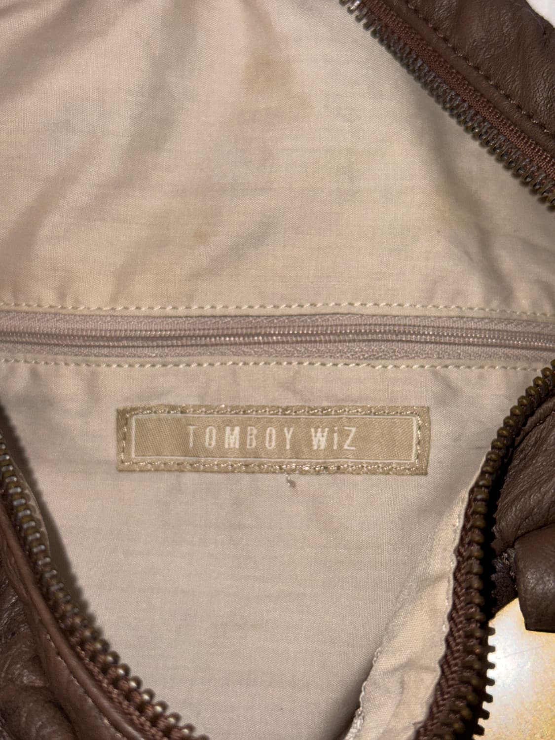 Tomboy aging brown western punching 숄더백 상품이미지7