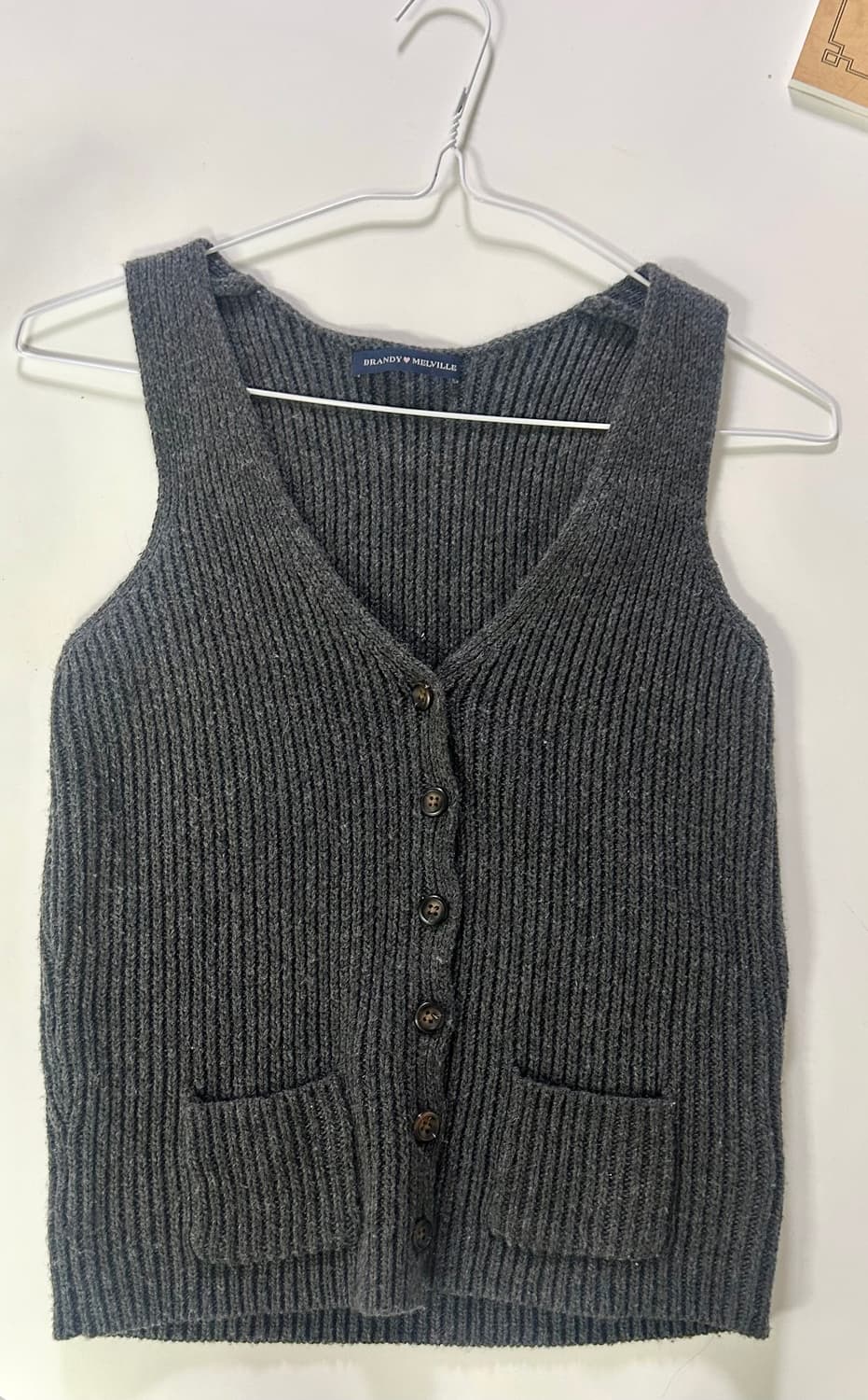 Brandy Melville Knit Vest 상품이미지3