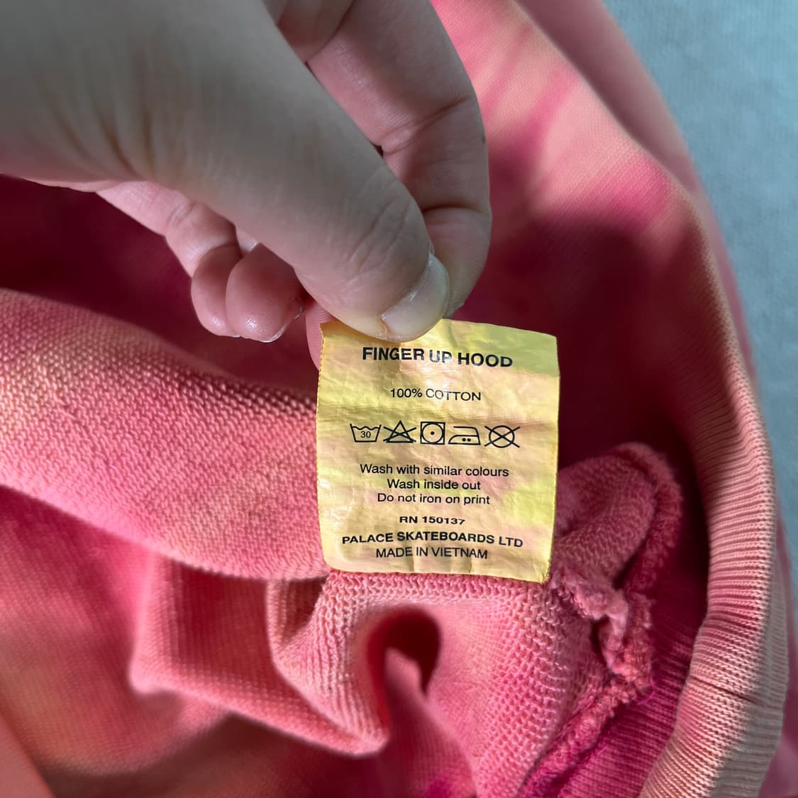 100 팔라스 핑거 업 타이다이 후드티 상품이미지6