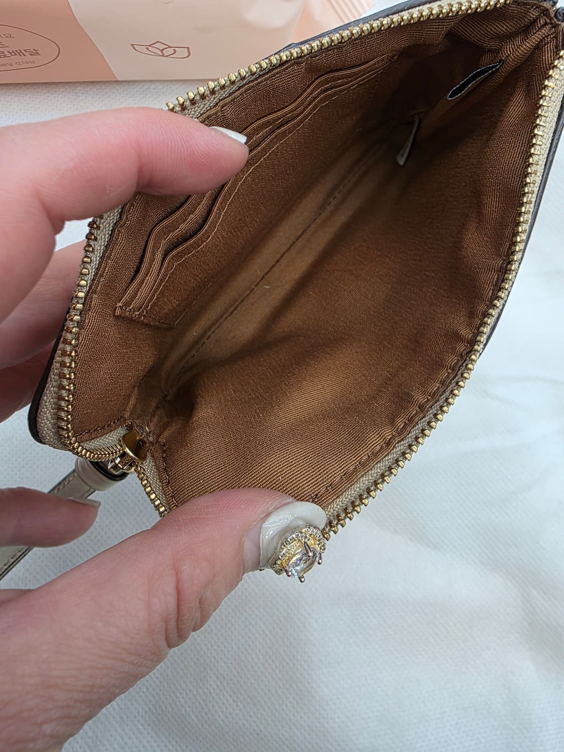 코치 미니 손목지갑 파우치 상품이미지5