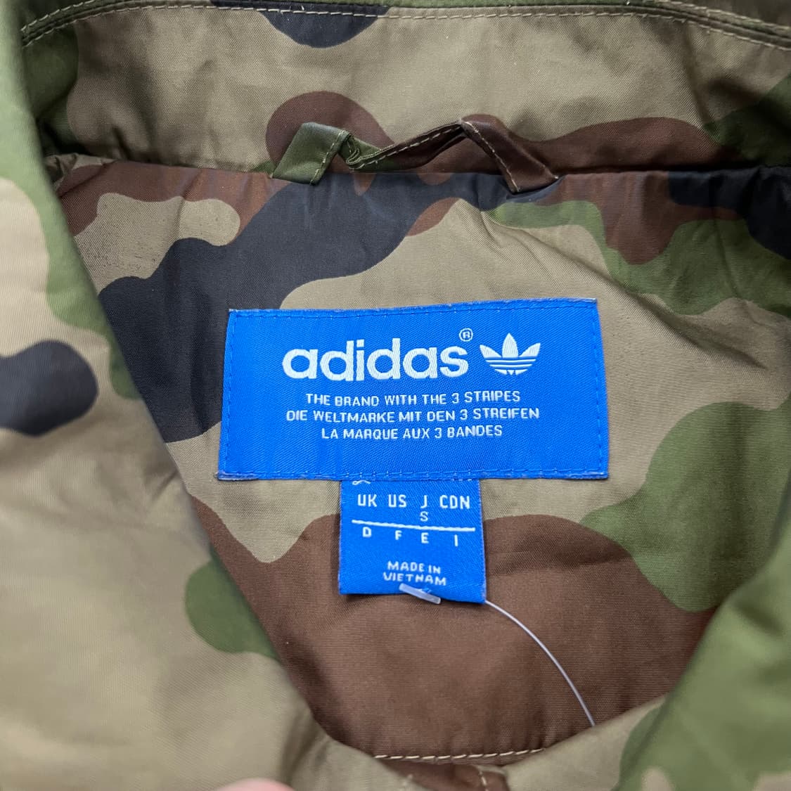 아디다스 카모플라쥬 코치자켓 상품이미지2