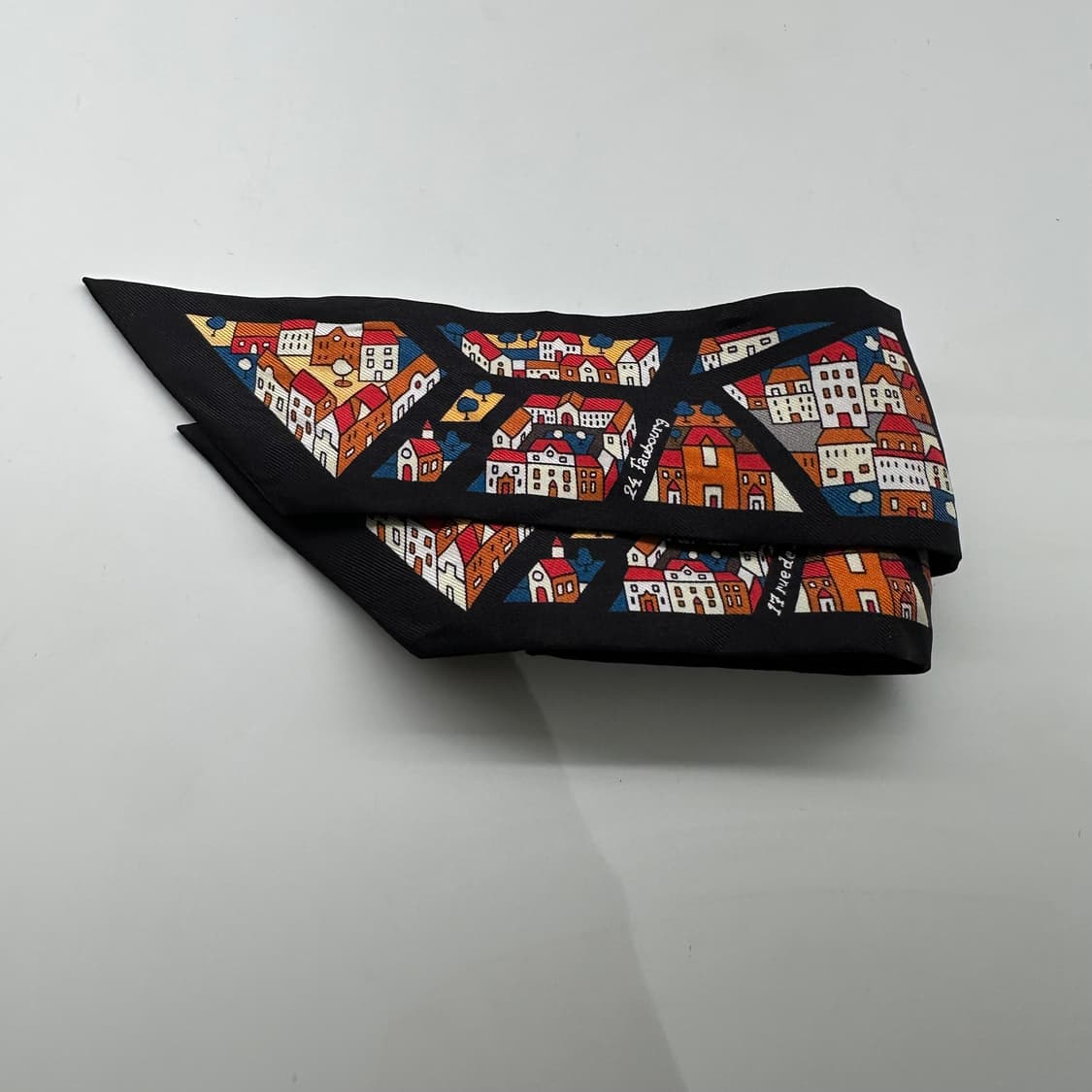 에르메스 24 faubourg 숏 스카프 상품이미지8