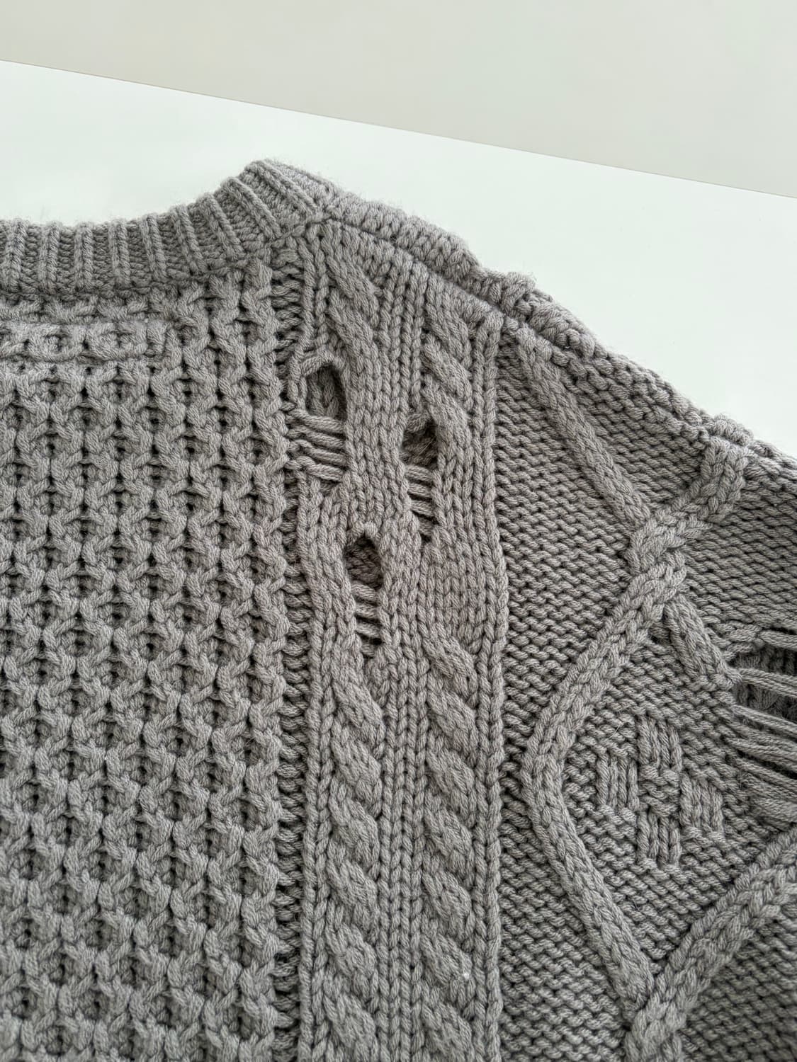 네이버후드 데미지드 스웨터 / m사이즈 상품이미지7