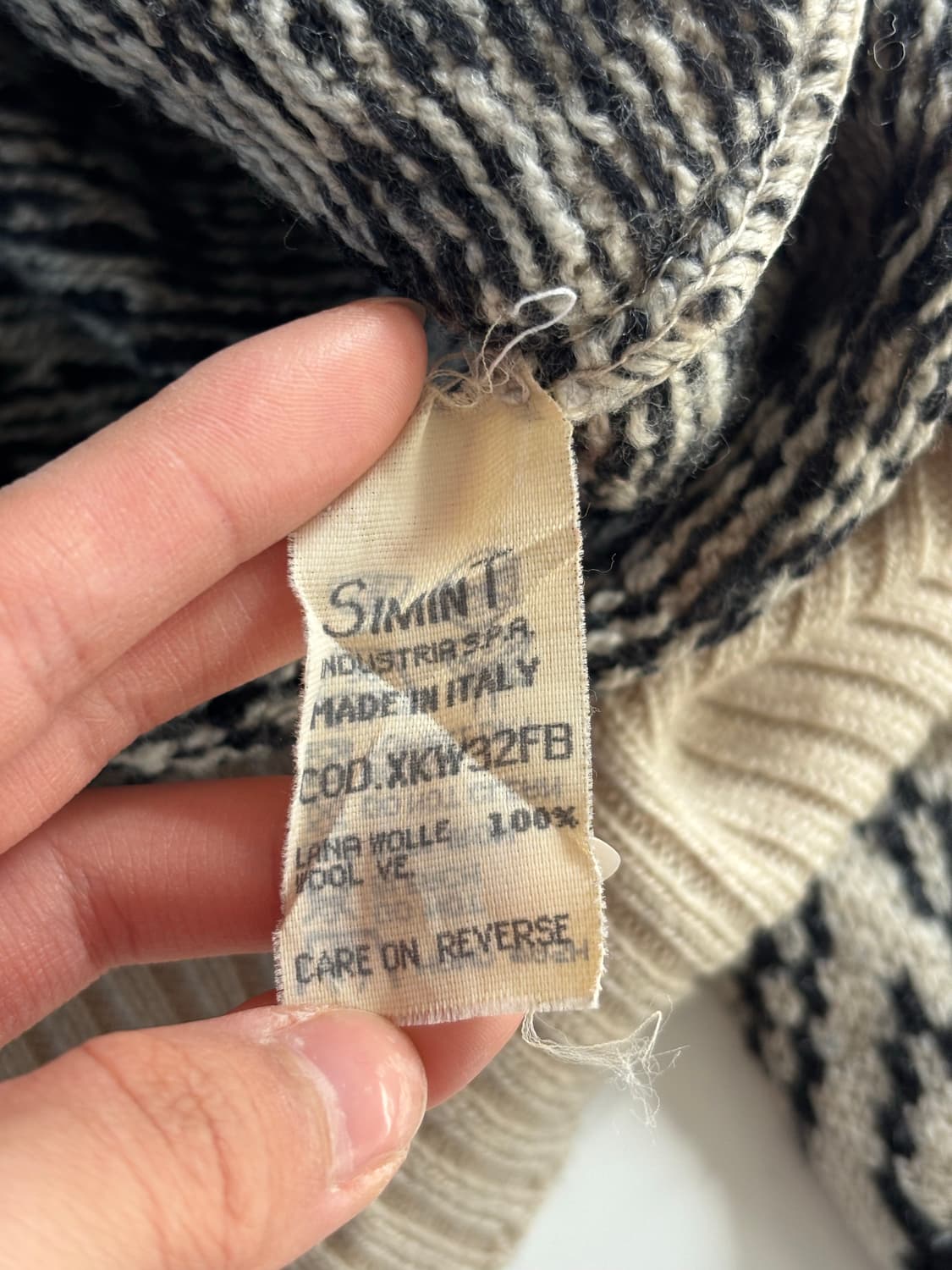 Giorgio Armani 패턴 가디건  상품이미지10