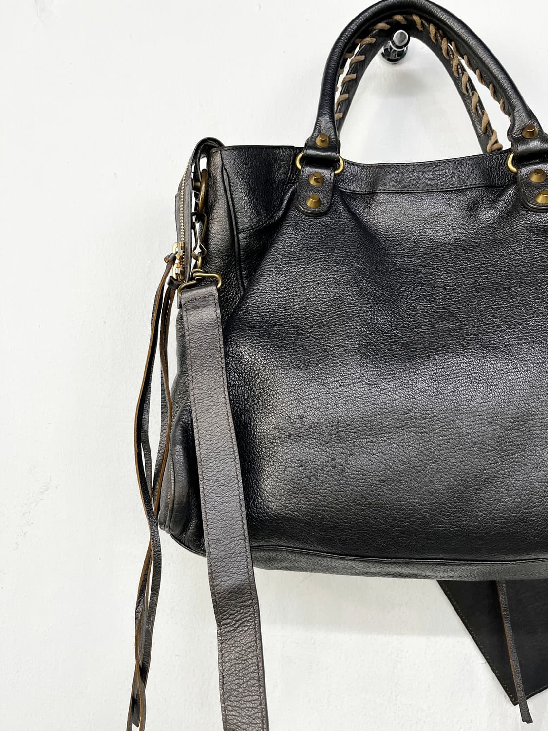 발렌시아가 모터백 상품이미지7