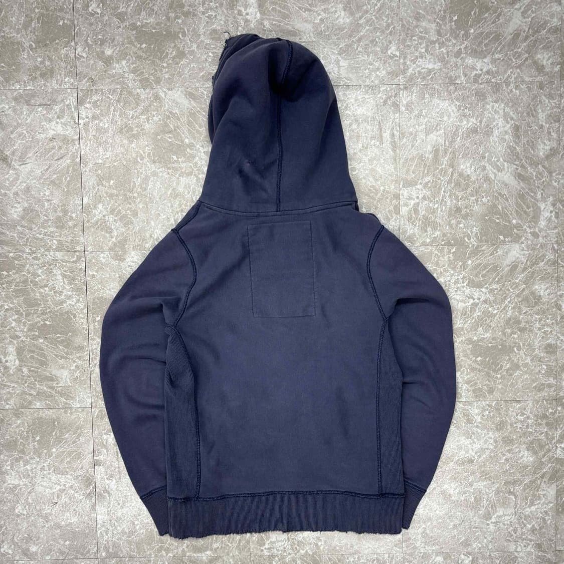 아베크롬비 y2k 네이비 올드스쿨 스웨트셔츠 후드티(S) 상품이미지3