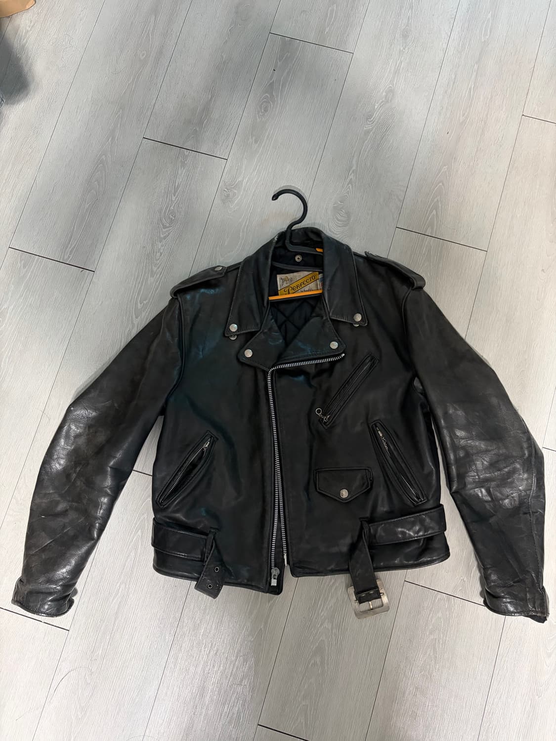 쇼트 퍼팩토 44size 상품이미지1