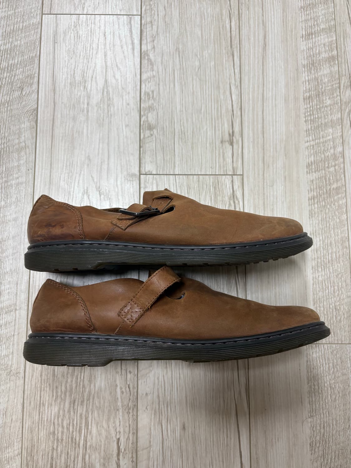 닥터마틴 패트리샤 브라운 280 상품이미지3