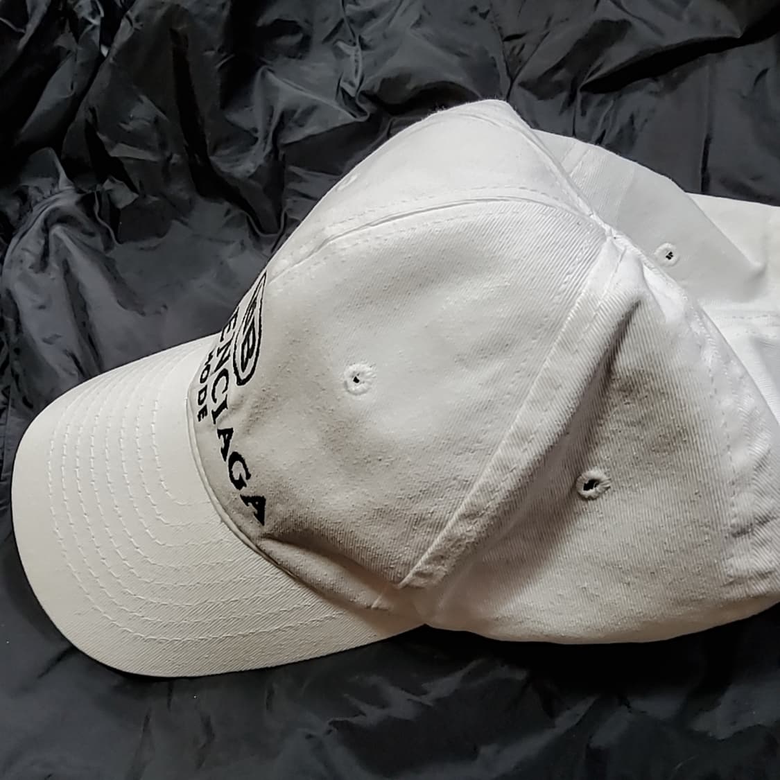 발렌시아가 bb mode 화이트 볼캡  상품이미지3