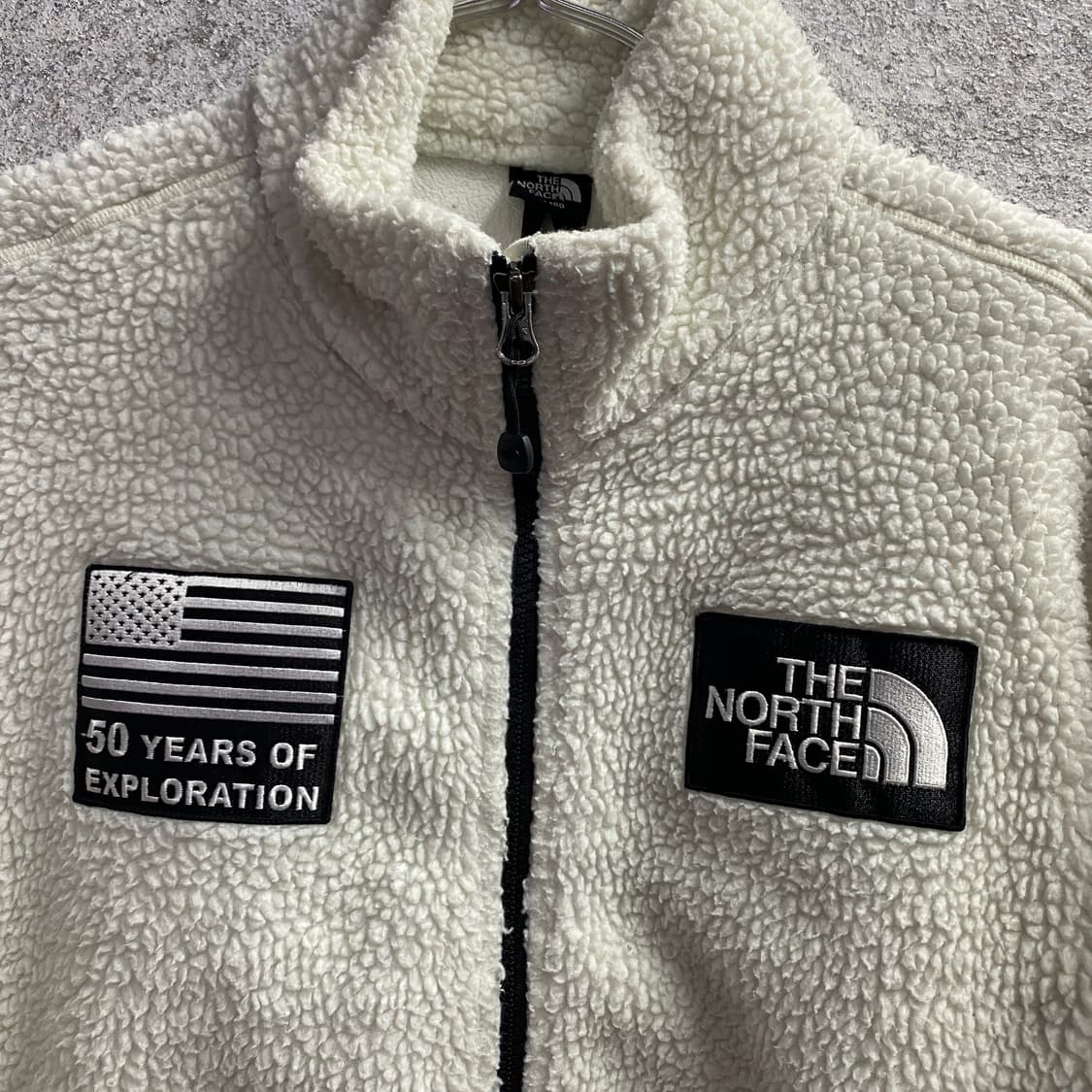 노스페이스 50주년 화이트 쉐르파 자켓 B3492 상품이미지3