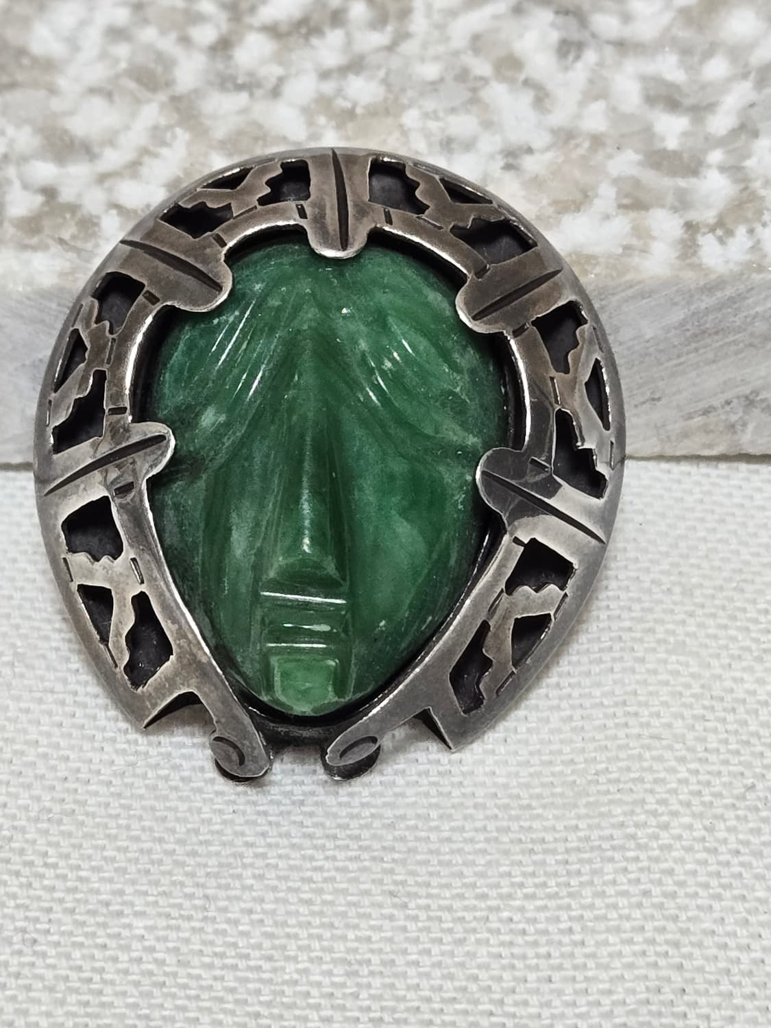 Vintage Mexican Sterling Silver Brooch
G 상품이미지1