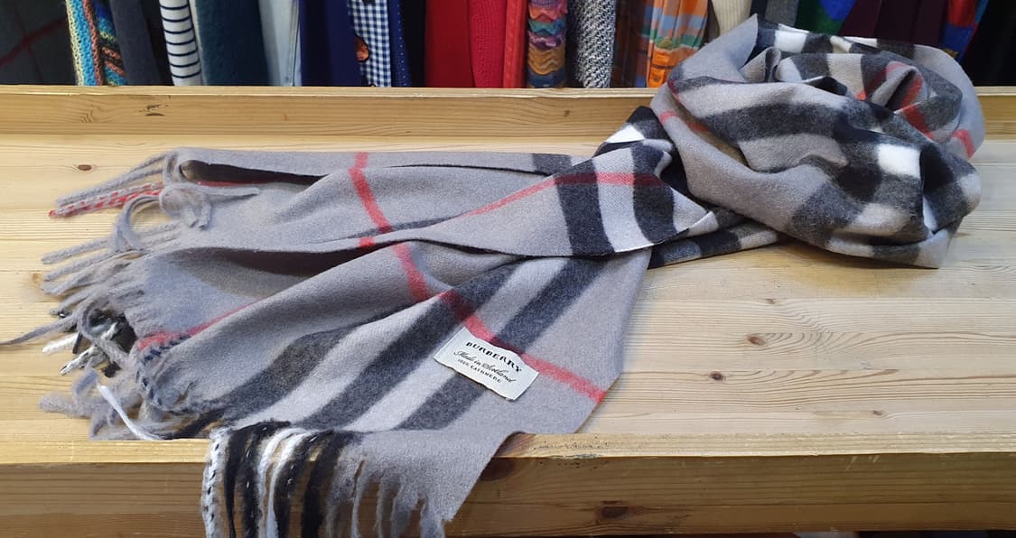 버버리 캐시미어 머플러 상품이미지3