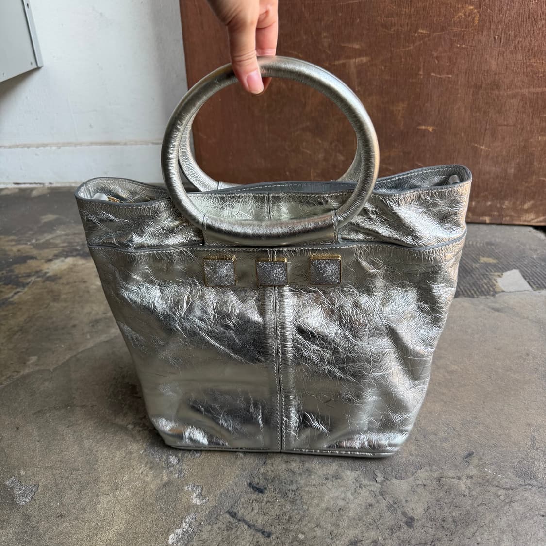 마크제이콥스 실버 링핸들 토트백 상품이미지2