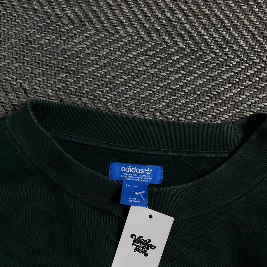 아디다스 트레포일 빅로고 박시핏 크루넥 스웻 셔츠o 4088 상품이미지6