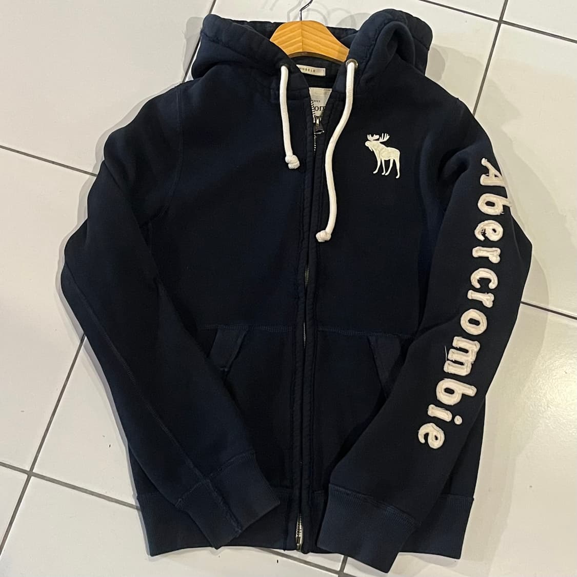 아베크롬비 산양 네이비 후드집업 상품이미지1