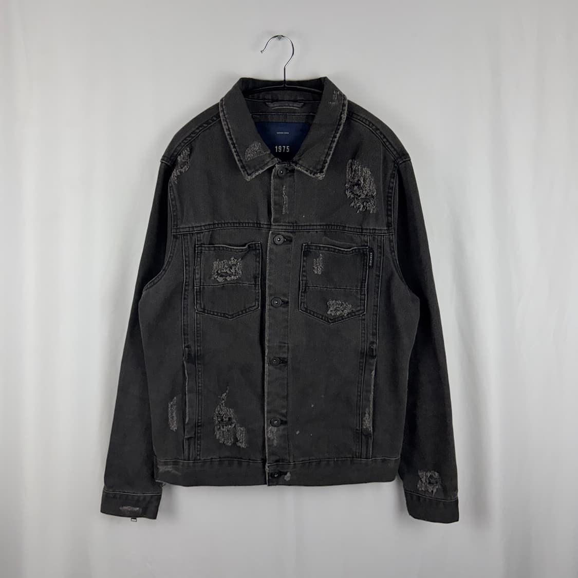 (XL) ZARA 데미지 흑청 데님 자켓 상품이미지2