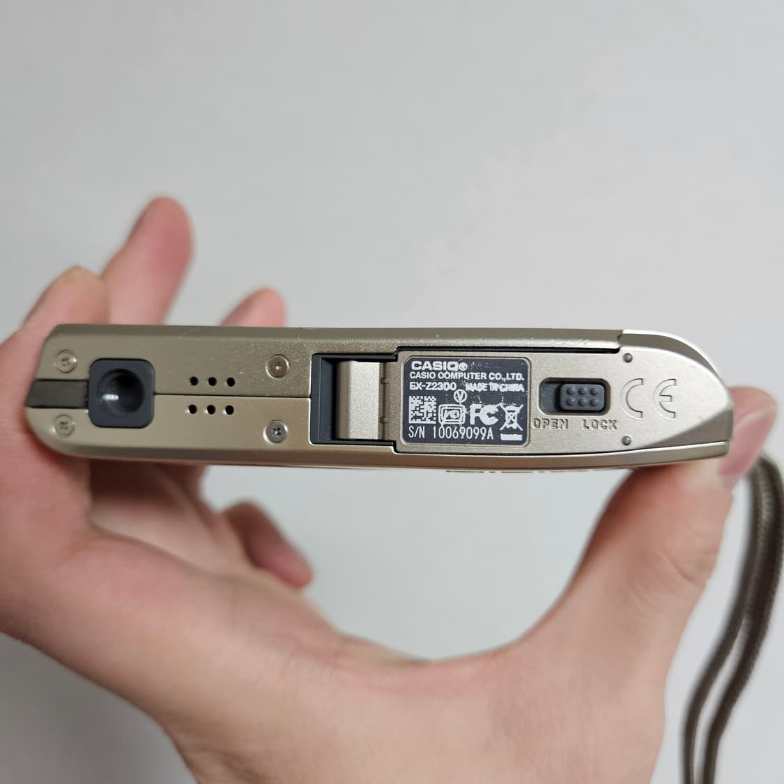 (아일릿 모카 디카) 카시오 엑슬림 EX-Z2300 골드 상품이미지4