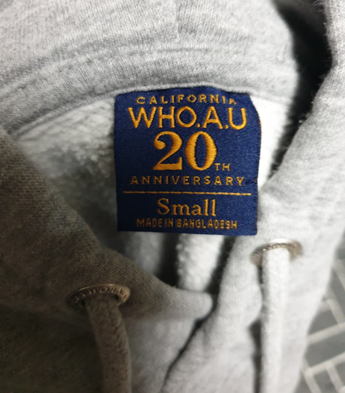 후아유 20주년 스티브 자수 후드티 그레이 (S) 상품이미지3