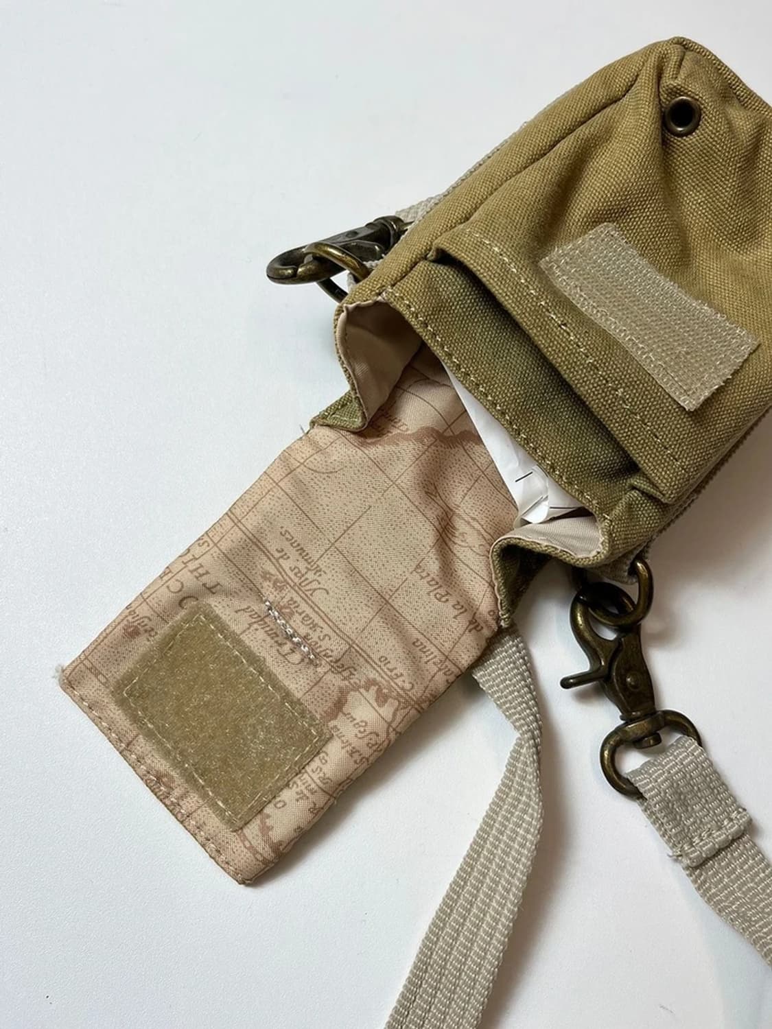 내셔널지오그래픽 Earth Explorer 미니 크로스백 Q1357 상품이미지5