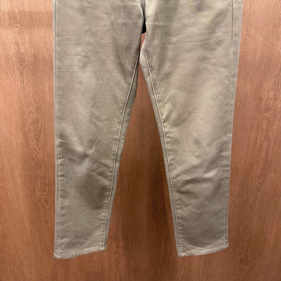 리바이스 프리미엄 511 데님 팬츠 사이드 포켓 디테일 베이지 상품이미지4