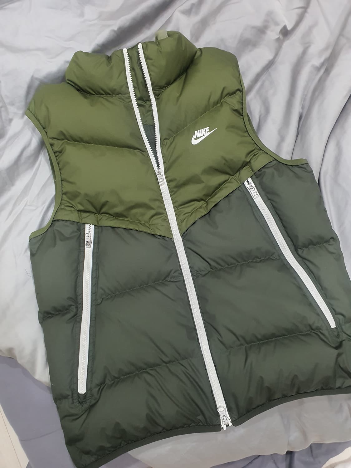 나이키 윈드러너 패딩베스트 상품이미지1