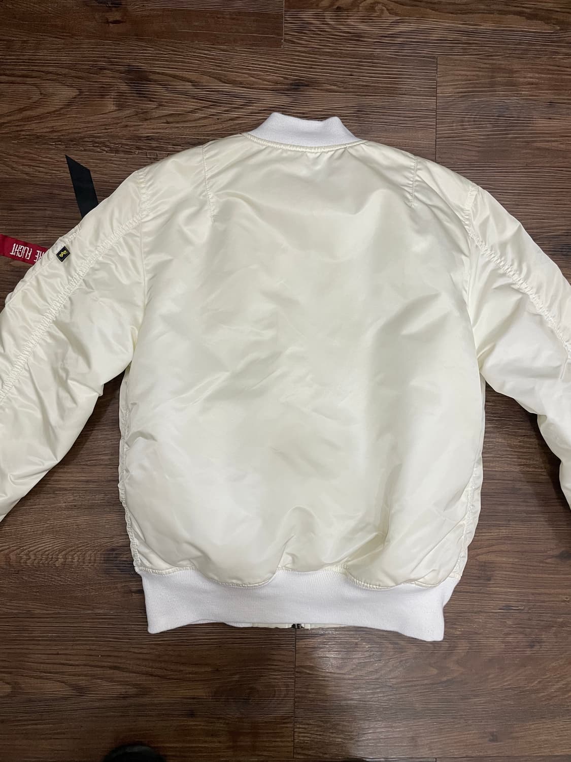 알파인더스트리 ma-1 플라이트 자켓 항공점퍼 상품이미지9