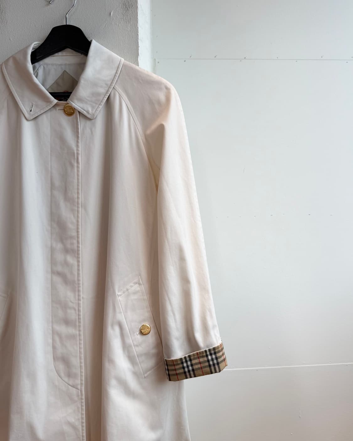 버버리 아이보리 클래식 트렌치 코트  상품이미지5