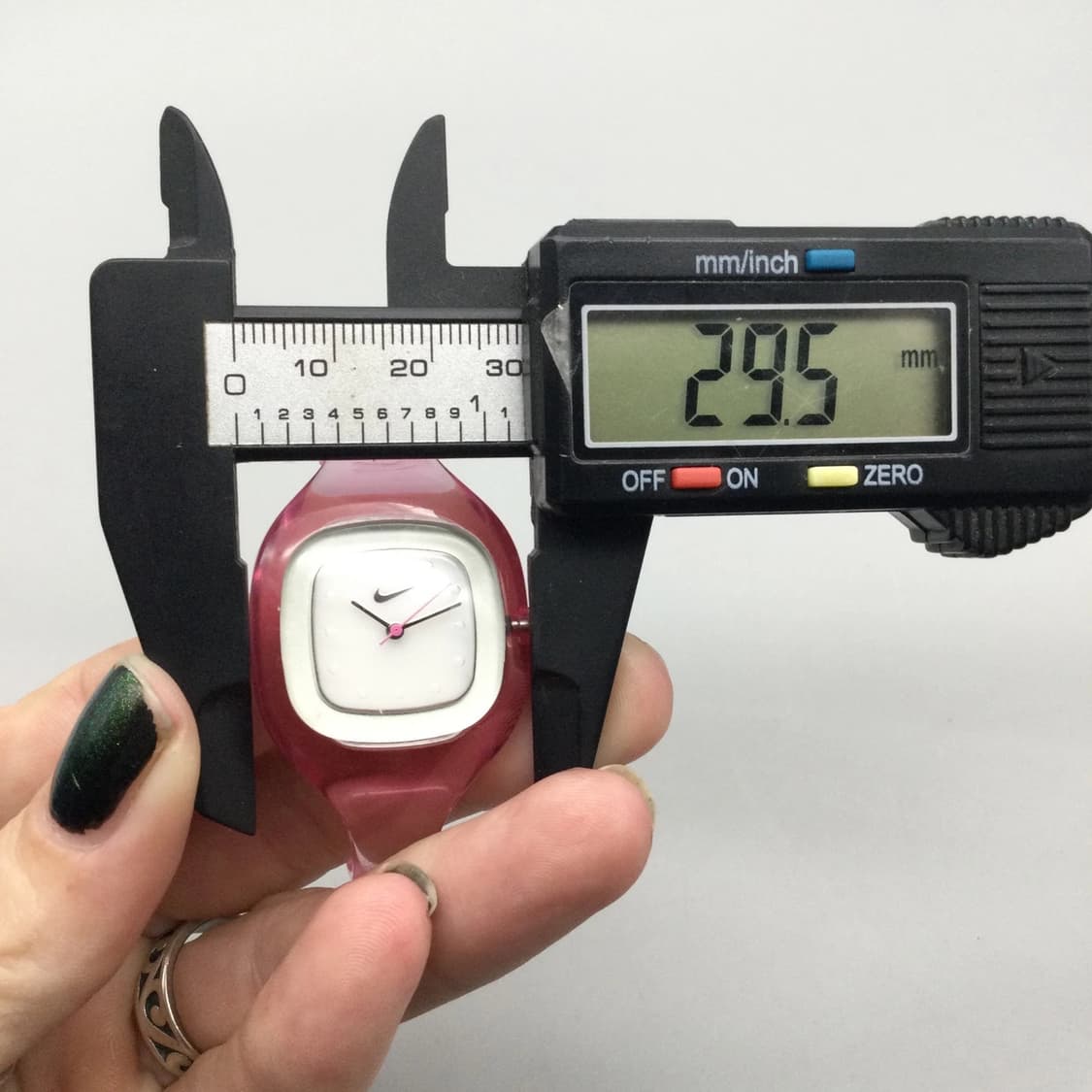 나이키 빈티지 시계 30mm 핑크 톤 오픈 뱅글 상품이미지7