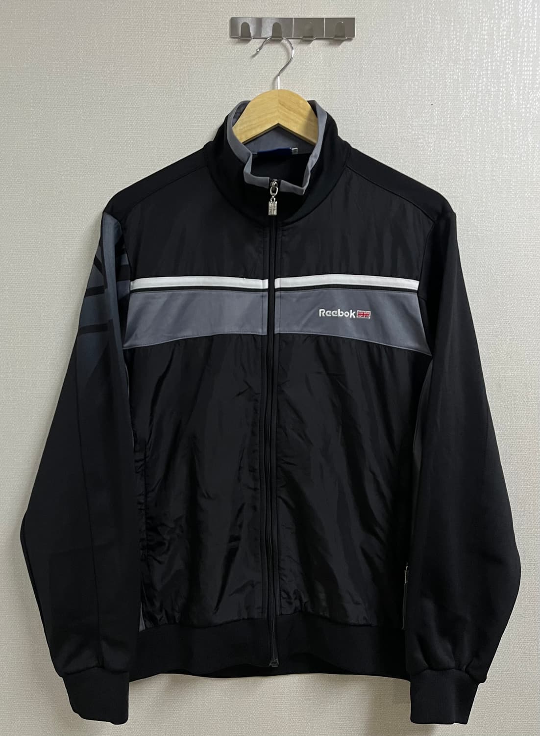 리복 블랙 트랙탑 자켓 상품이미지1