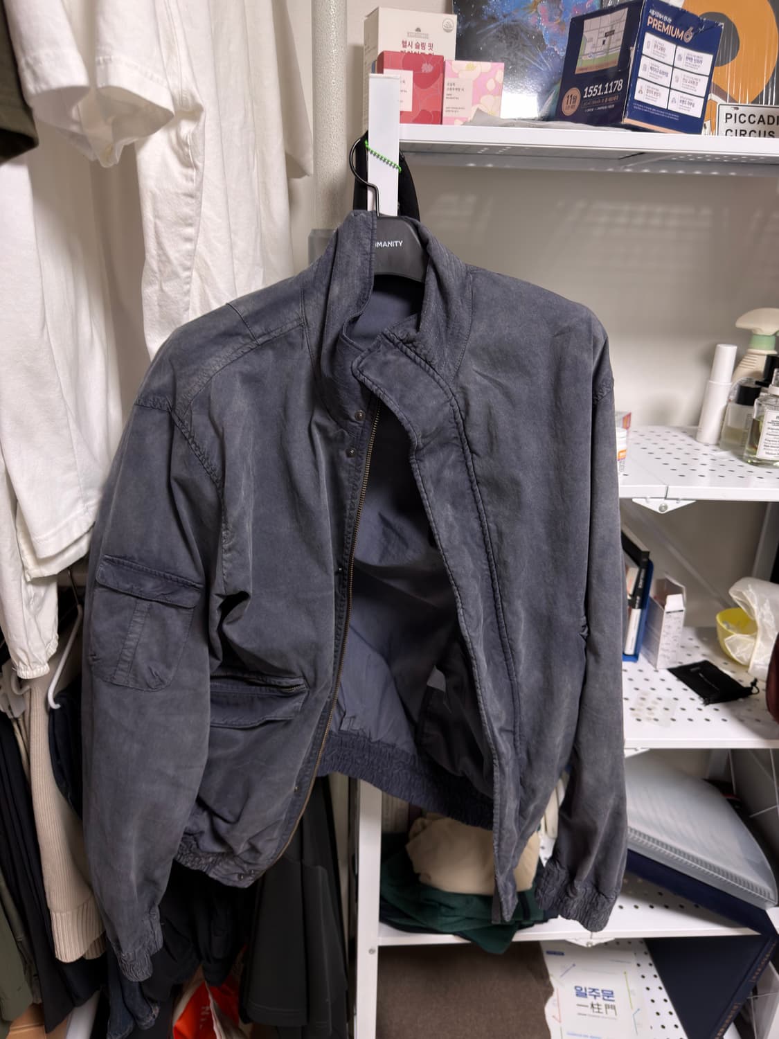 999휴머니티 AV 다이드 봄버 재킷 상품이미지2